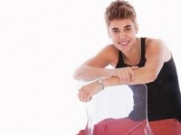 JustinBieber6-10