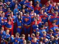Supermanet1