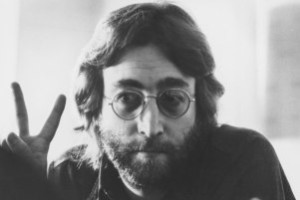 JohnLennon-beatles