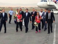 MajlindaKelmendi-pritja1