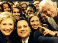 Clintonet-selfie