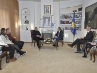 Shala takon drejtuesit e xhudos