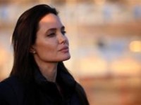Anelina Jolie15