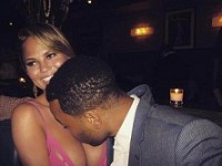 chrissy-teigen