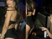 Jasmin Walia-bikini1