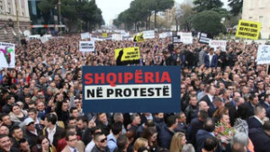 shqiperia ne protest