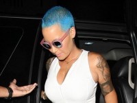 Amber Rose-blu