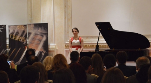 Ardita Statovci kurorëzoi koncertet recitale të “Chopin Piano Fest”