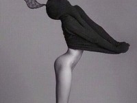 Kendall Jenner nudo
