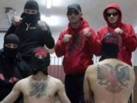 Tifozet kuqezi-ultras