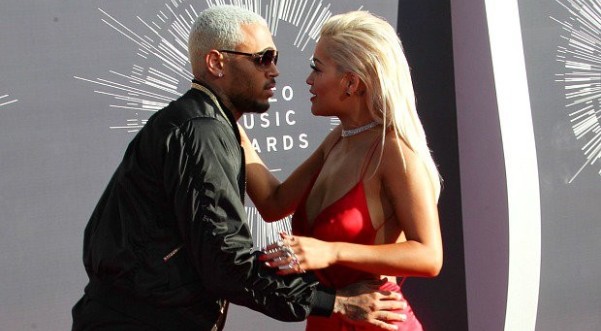 Publikohet klipi i Rita Ora dhe Chris Brown (Video)
