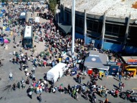 Emigrante ne portin e Pireut