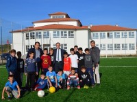 Malisheve-rregullimi i fushave sportive ne shkolla