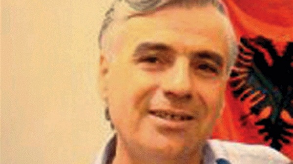 Shkrimtari që kërkon drejtësi për kombin e tij