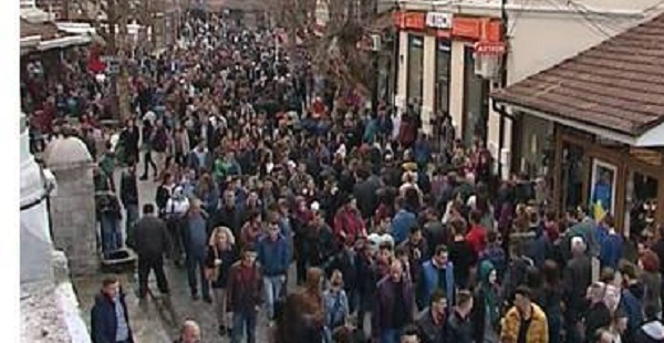 Dita e Pavarësisë festohet edhe në Prizren