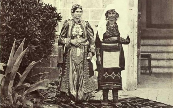 Dy gra shkodrane, vështrojnë Jozefin