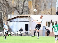 Gjeraj_heads_ball_@_LiriaTrepca89_mar2016
