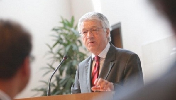 Petritsch: Kosova po e humb përkrahjen