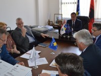 Begaj me perfaqesuesit e HJ dhe DIC