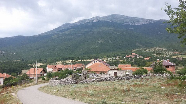 Gorozhubi, fshati i harruar i Prizrenit