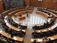 Parlamenti slloven