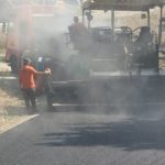 Asfaltimi rruges ne Dobidol te Rahovecit