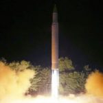Koreja Veriore leshon raketat