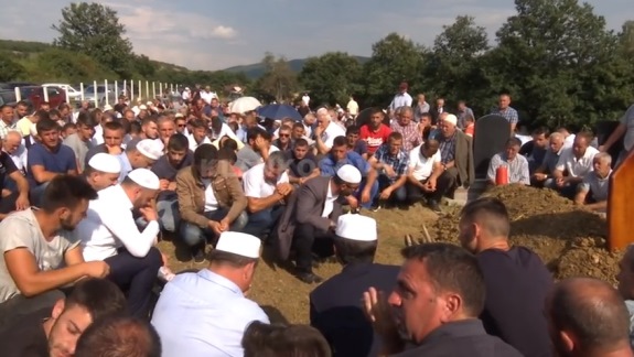 Malishevë: Varroset punëtori që vdiq në Itali (VIDEO)