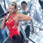 Dua Lipa ne AMA