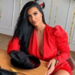 Zaimina Vasjari festoi ditelindjen