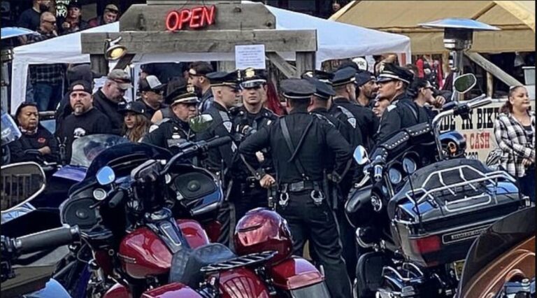 Dy të vrarë në një shkëmbim zjarri mes motoçiklistëve në New Mexico