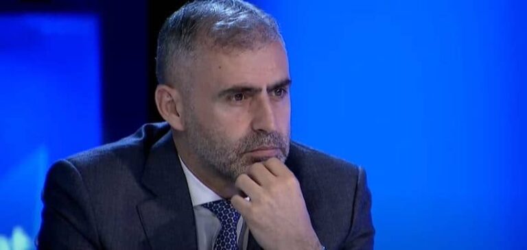 Avokati Berisha: Arrestimi i mjekëve në Prizren gabim profesional dhe krim institucional