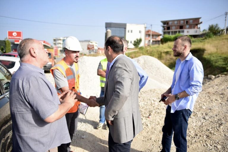 Konsorciumi kosovaro-shqiptar fiton kontratën për projektin e rrugës Istog-Prizren