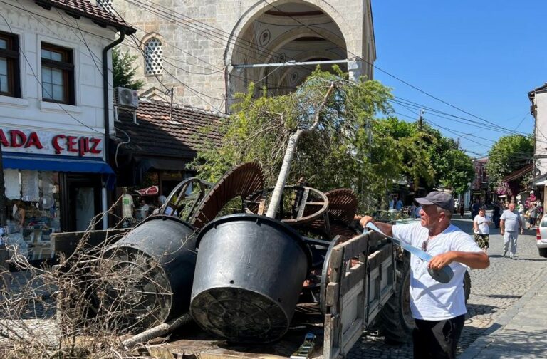 Ulëset eko-miqësore do të zhvendosen nga Qendra Historike e Prizrenit