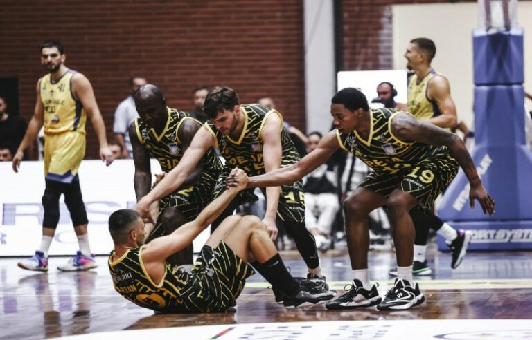 Peja mposht Golden Eagle Yllin me përmbysje dhe kalon në finale