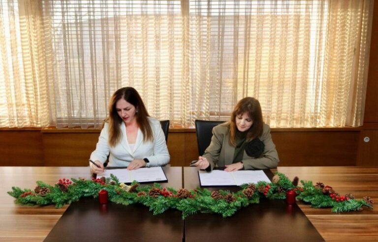 MAShT-i dhe ‘DokuFest’ nënshkruajnë Memorandum Bashkëpunimi