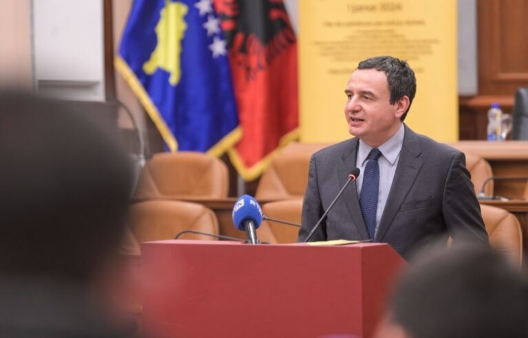 Kurti takoi komunitetin turk në Prizren, flet për lëvizjen e lirë në BE