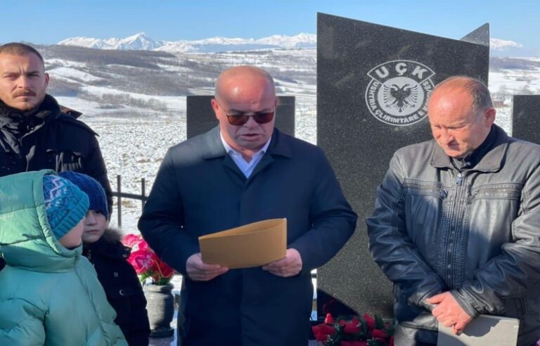 25 vite nga rënia e dëshmorëve Skender Rexhepi dhe Fitim Duraku