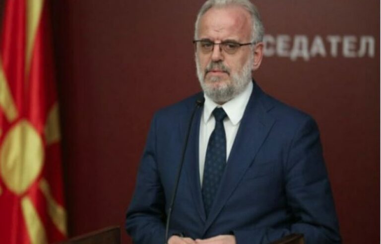 Talat Xhaferi bëhet kryeministri i parë shqiptar i Maqedonisë së Veriut
