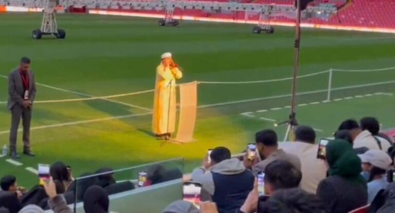 Liverpool organizon iftar për tifozët e tyre – Ezani jehon në Anfield, 3000 tifozë marrin pjesë