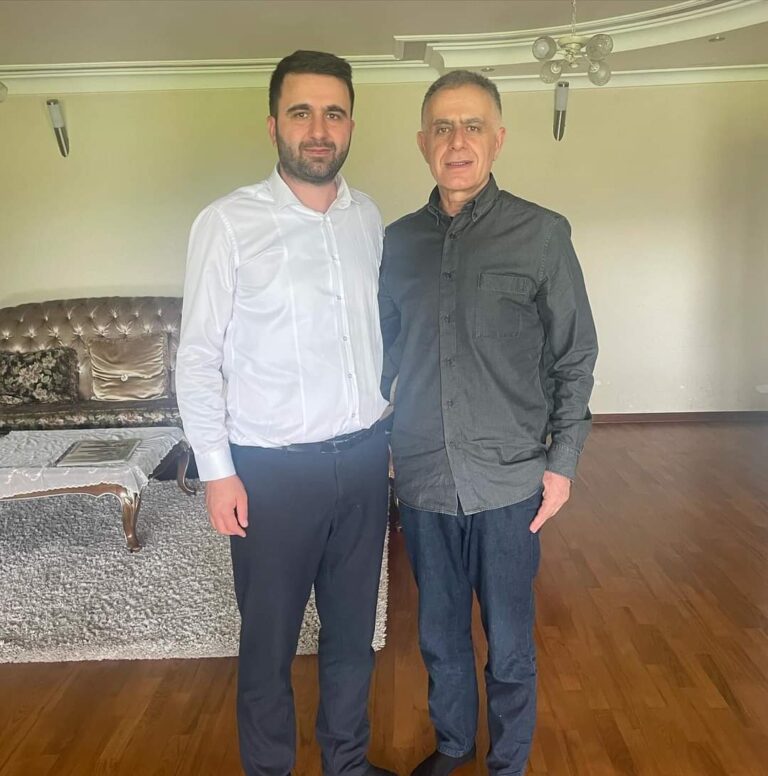 Isni Kilaj arrin në Kosovë pasi u lirua nga Gjykata Speciale