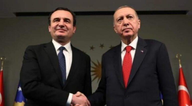 Kurti pritet të takohet me presidentin turk, Rexhep Erdogan