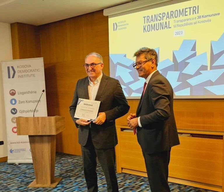 Komuna e Prizrenit e para për transparencë komunale