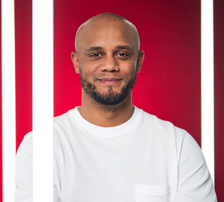 Kompany e merr timonin e Bayernit