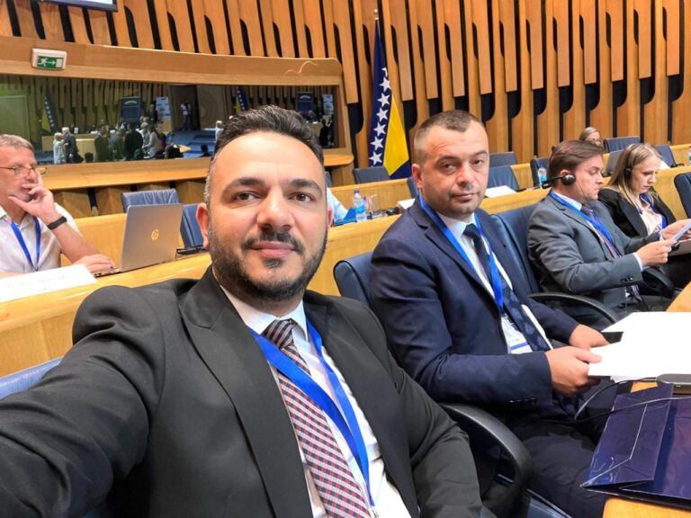 Deputetët përballen me rrugaçërinë serbe, Rexhaj: Ua thamë troç se Kosova është shtet i pavarur