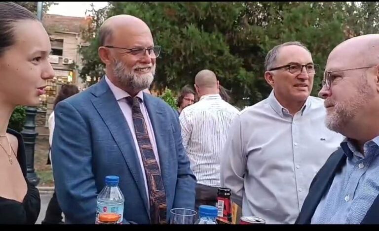 Ambasadori Malaj në “DokuFest”, emocionohet nga filmi dokumentar “Return to Kosovo”