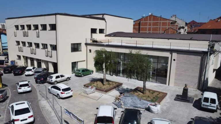 Renovimi i Shtëpisë së Kulturës “Xhemajli Berisha” në Prizren drejt përfundimit