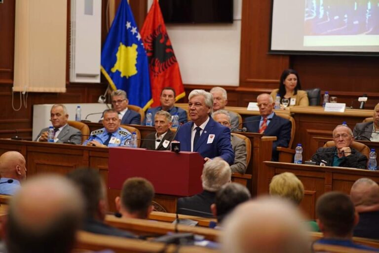 Shënohet 25 vjetori i Komunës së Prizrenit