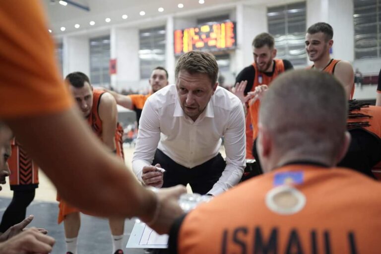 Trajneri i Bashkimit: Na zgjuan, që të shohim ku jemi