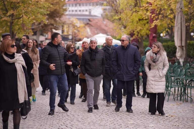 Totaj priti Guvernatorin e BQK-së për 25-vjetorin e themelimit të saj